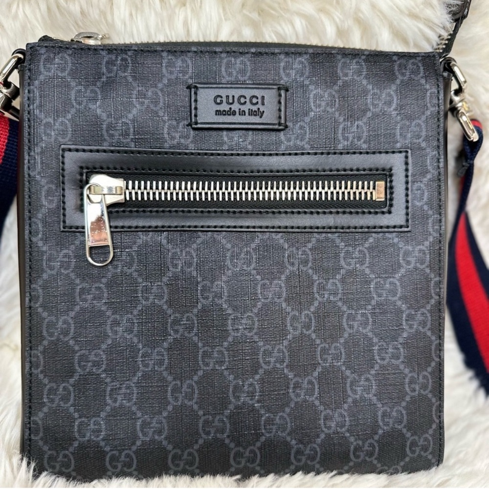 Gucci Messenger Bag Black/Gray Canvas - Picture 2 of 16